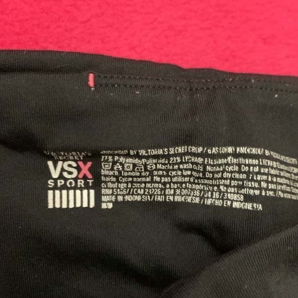 4/$20â¨Victoriaâs Secret Sport Knockout VSX Athletic Capri Leggings - Picture 5 of 7